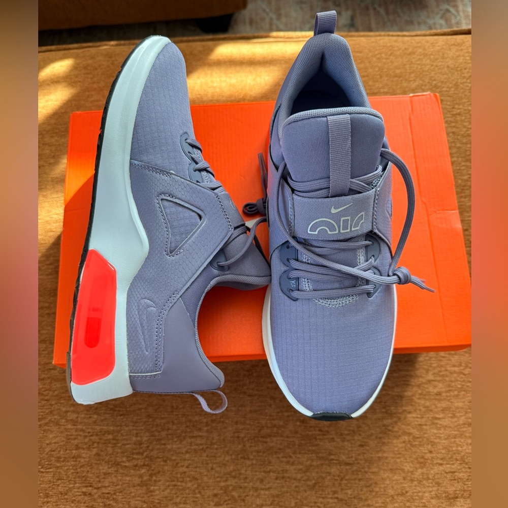 NIKE W AIR MAX BELLA TR5
